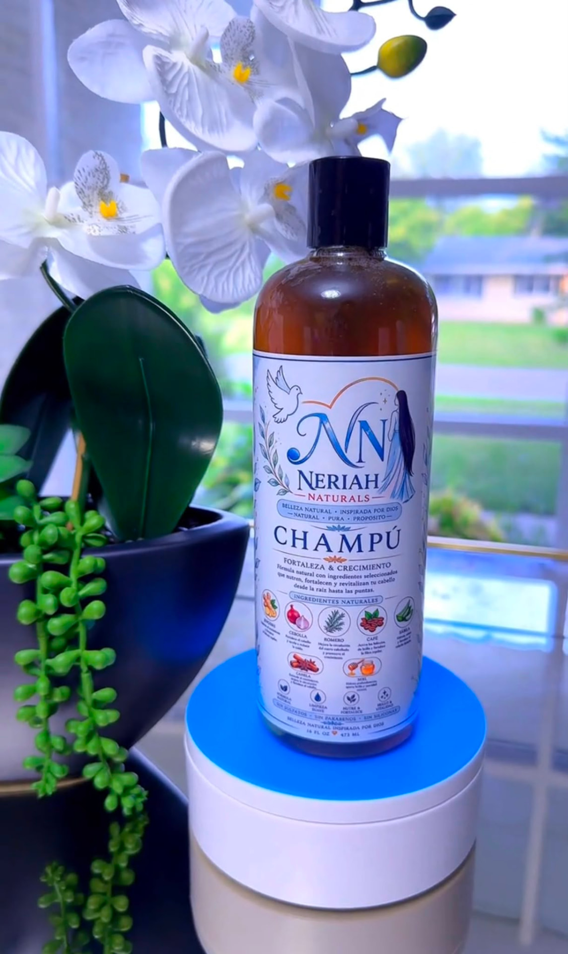 Champú Neriah Naturals Fortaleza & Crecimiento, 16 fl oz